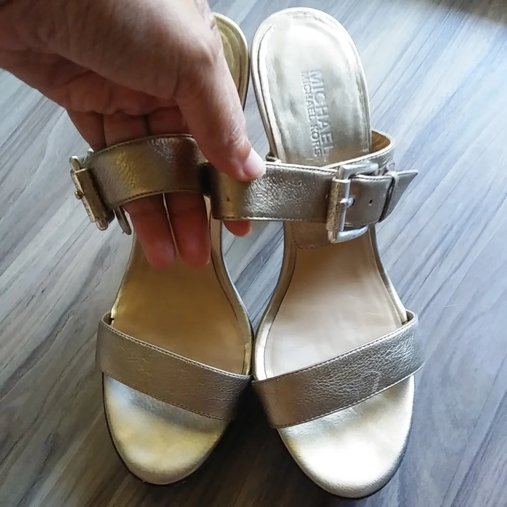 Mk leather heels